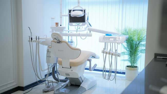 Slider image (6) Dentaray Clinic: luxury Dental Clinic in Istanbul